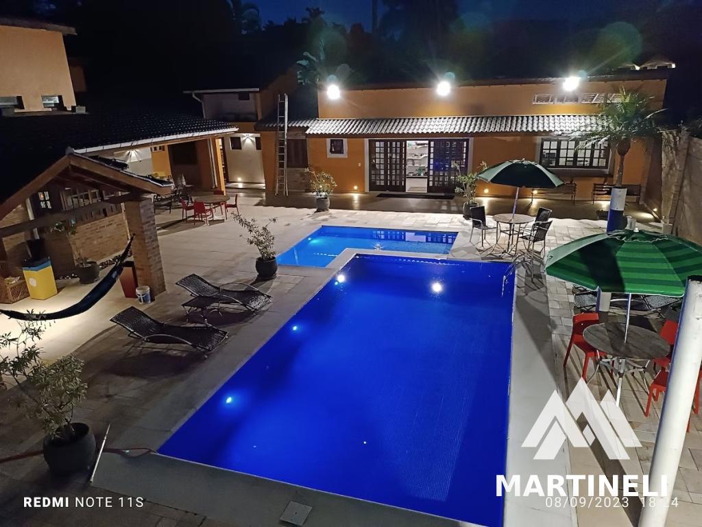 Casa à venda e aluguel com 7 quartos, 400m² - Foto 7