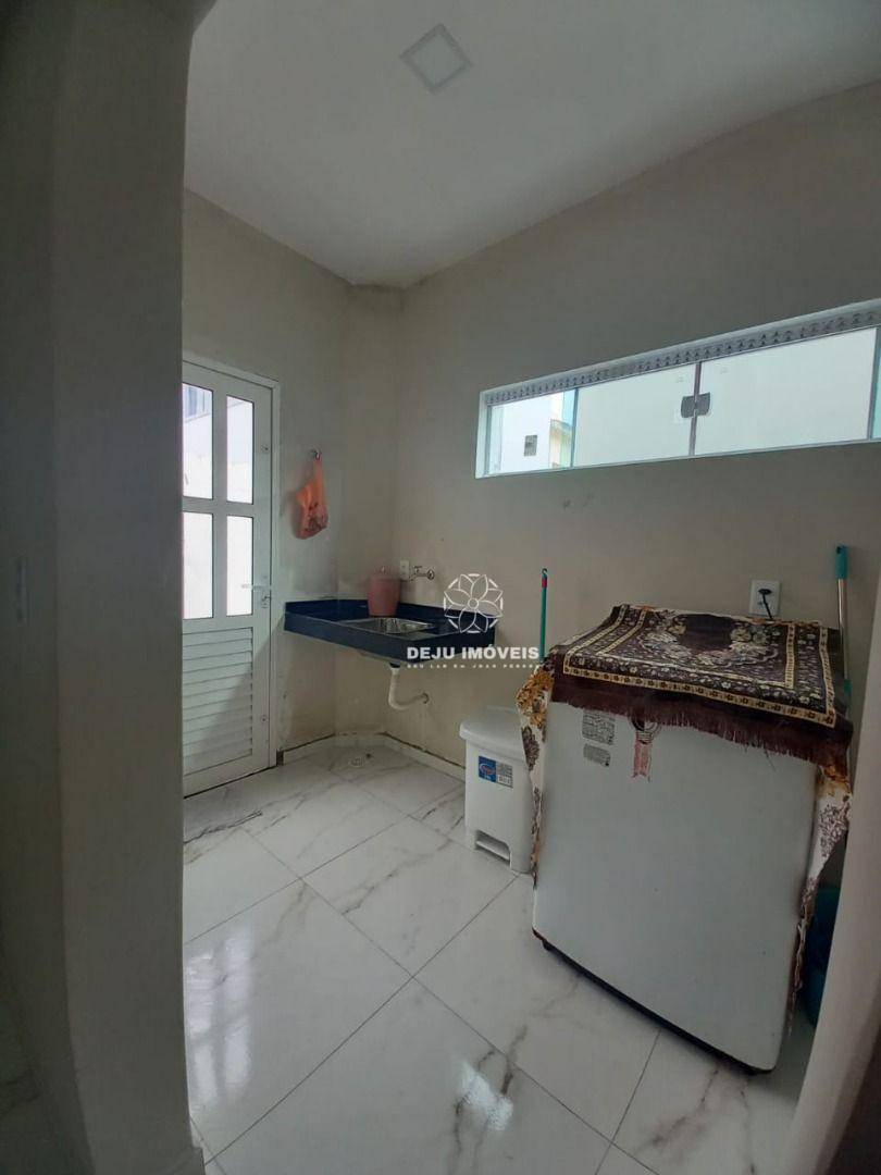 Casa à venda com 4 quartos, 180m² - Foto 19