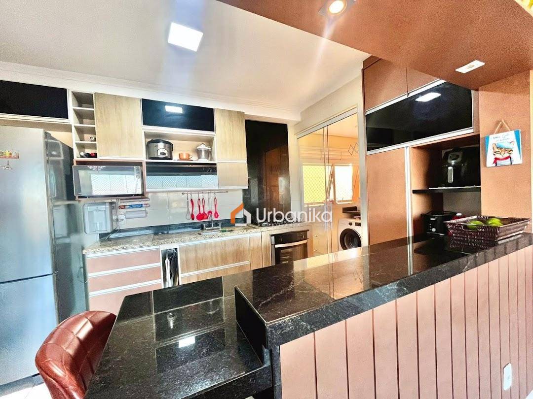 Apartamento, 3 quartos, 94 m² - Foto 1