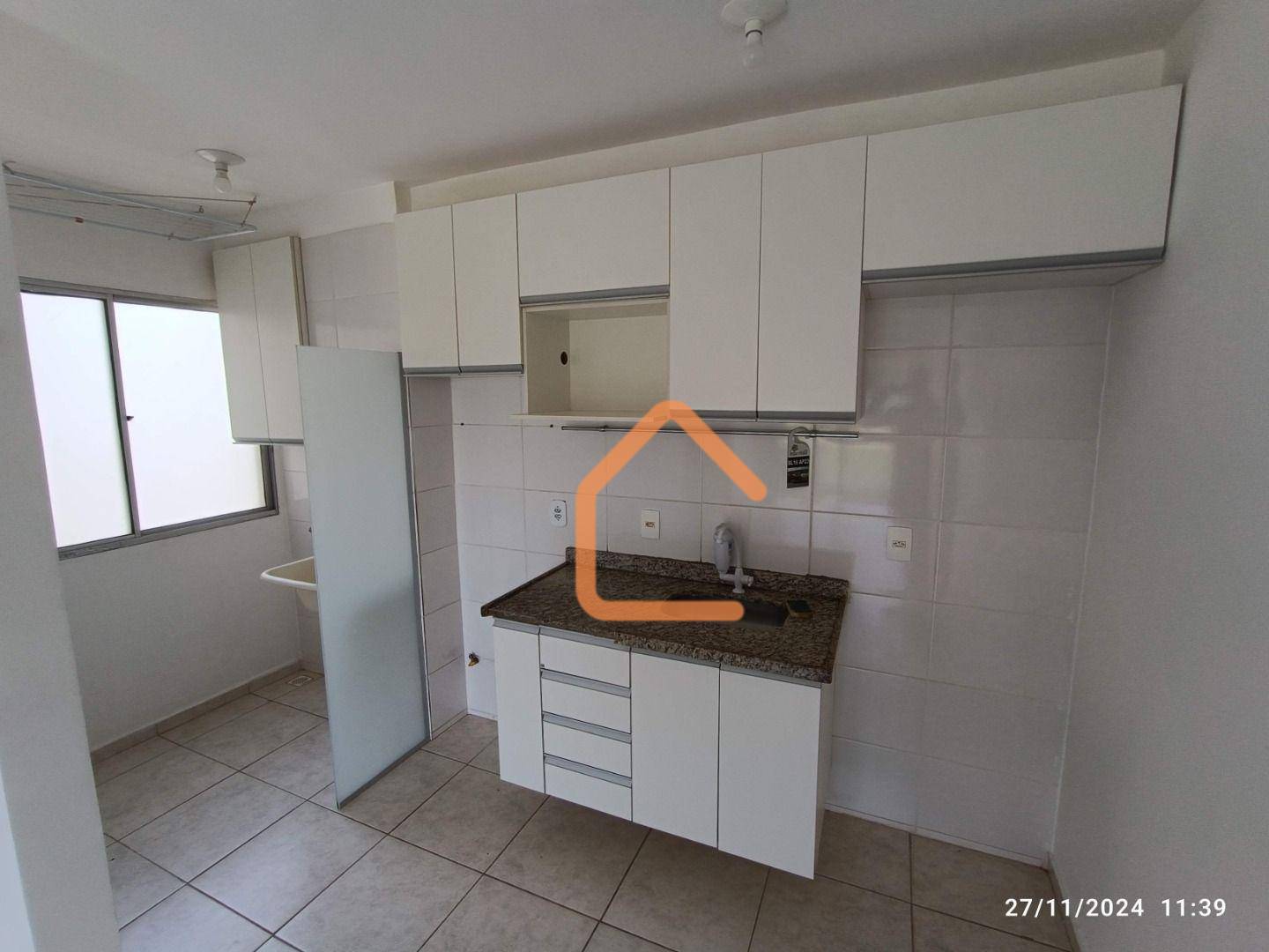 Apartamento para alugar com 2 quartos, 50m² - Foto 3