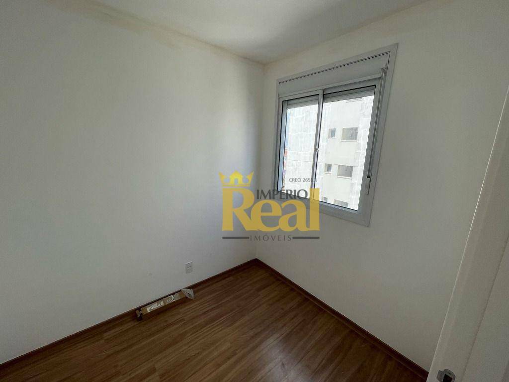 Apartamento para alugar com 2 quartos, 36m² - Foto 9