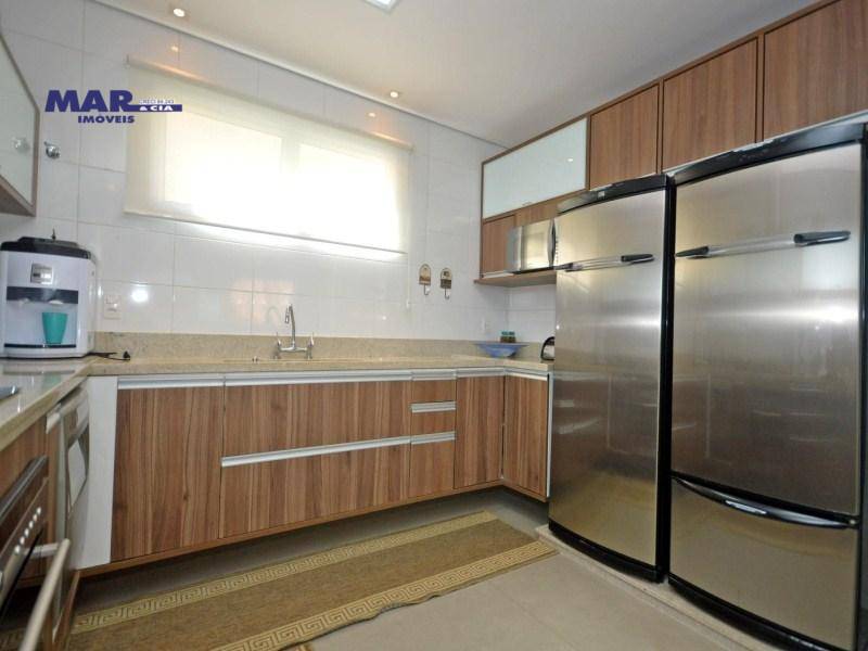 Casa à venda com 4 quartos, 350m² - Foto 23