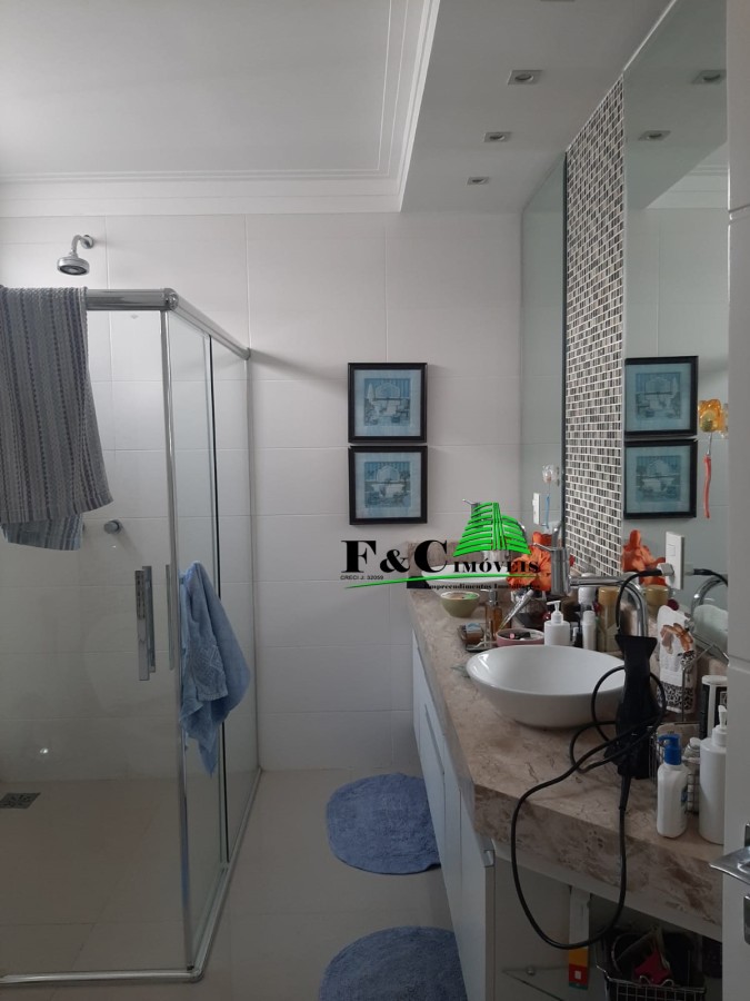 Casa de Condomínio para alugar com 3 quartos, 200m² - Foto 29