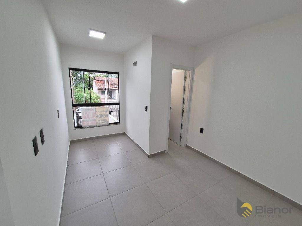 Casa à venda e aluguel com 2 quartos, 78m² - Foto 16