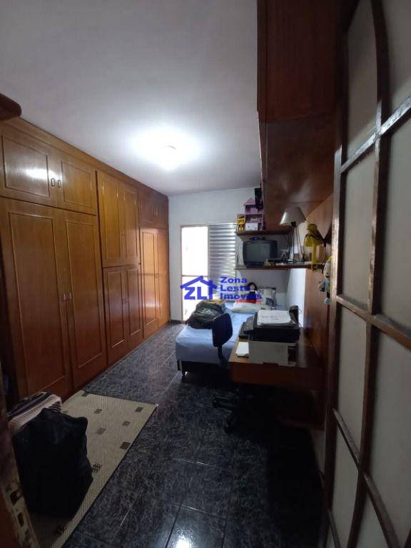 Sobrado à venda com 4 quartos, 180m² - Foto 12