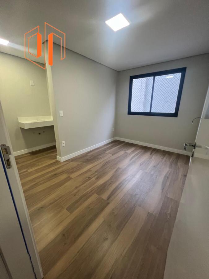 Apartamento à venda com 2 quartos, 70m² - Foto 16