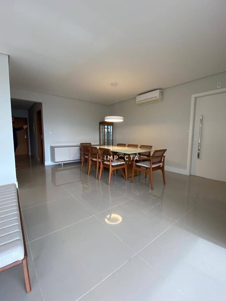 Apartamento à venda com 2 quartos, 138m² - Foto 1