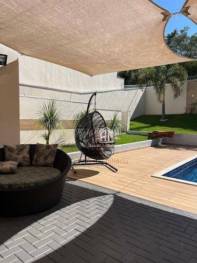 Casa à venda com 3 quartos, 315m² - Foto 17