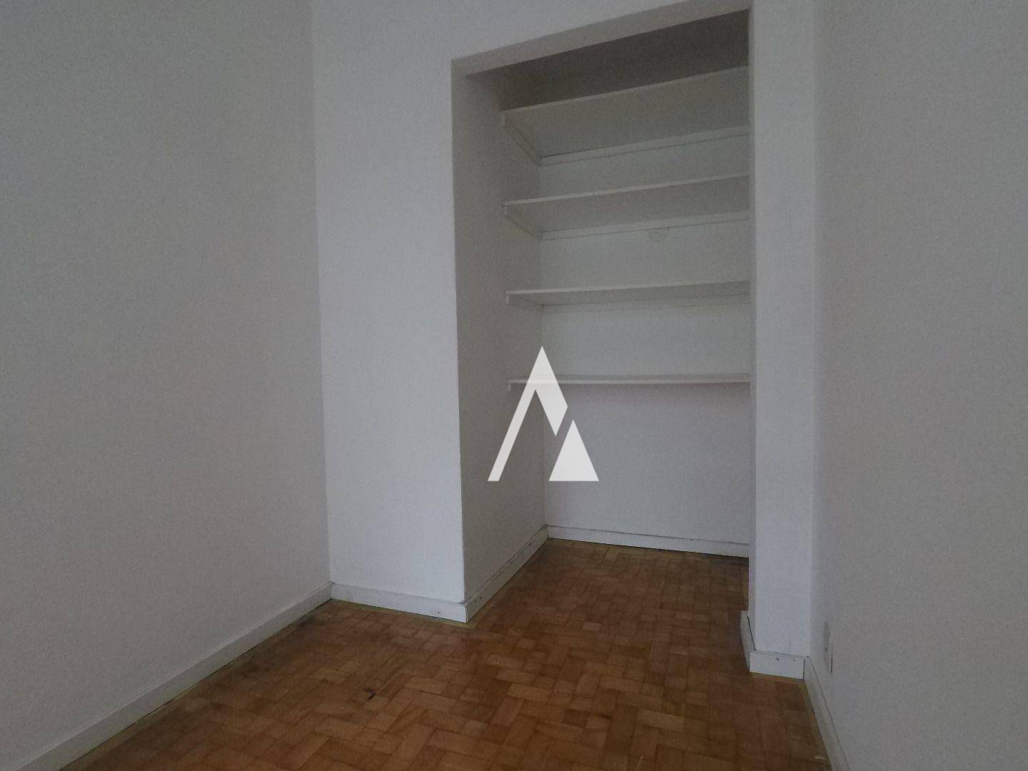 Apartamento à venda com 3 quartos, 123m² - Foto 24