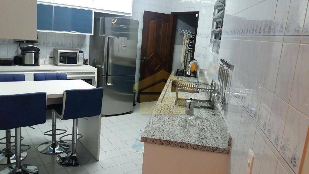 Sobrado à venda com 2 quartos, 97m² - Foto 5