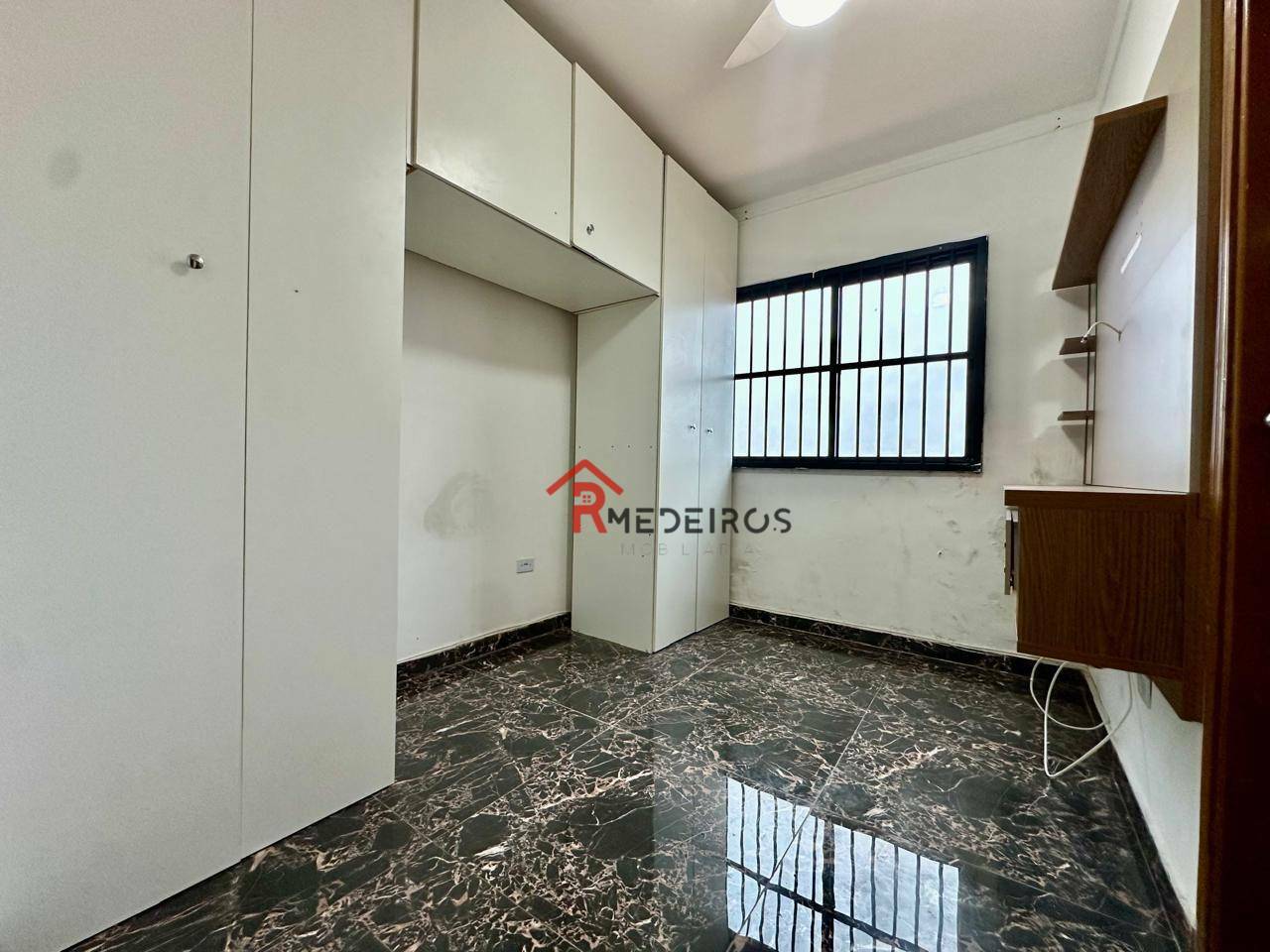 Apartamento à venda com 1 quarto, 32m² - Foto 11