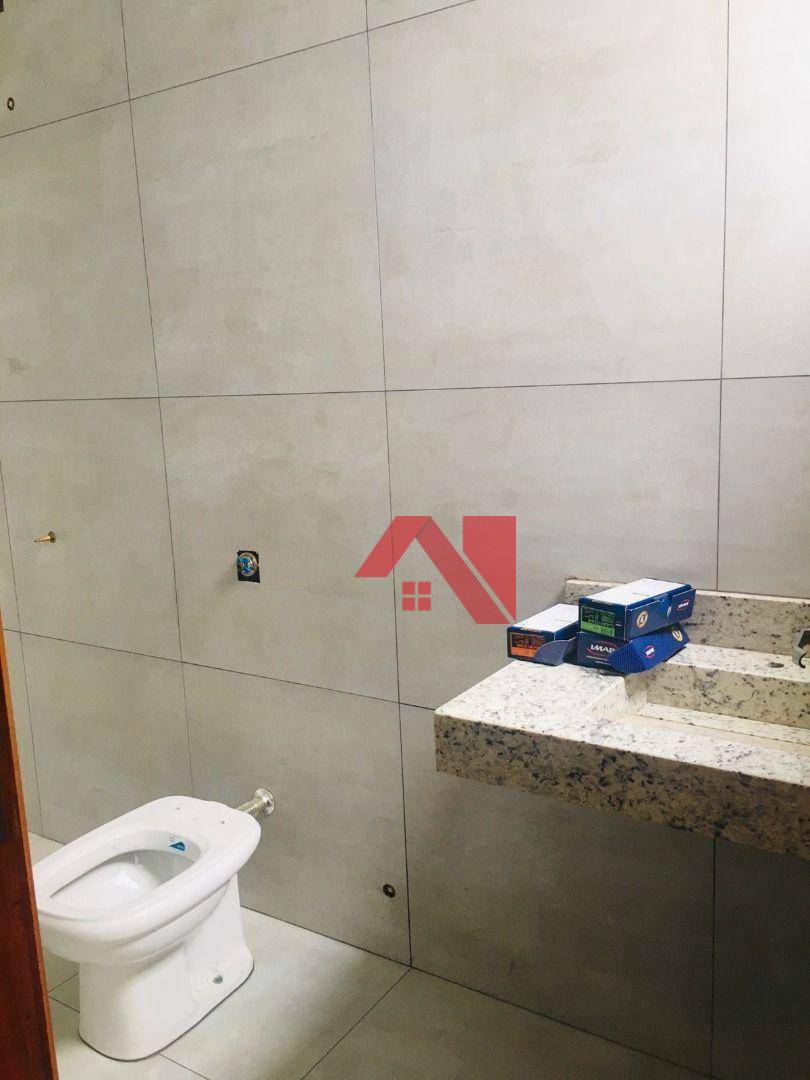 Casa à venda com 2 quartos, 66m² - Foto 14