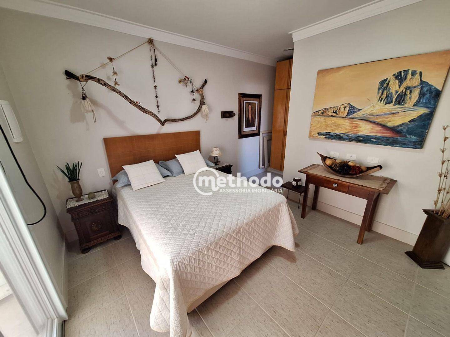 Casa à venda com 4 quartos, 300m² - Foto 13