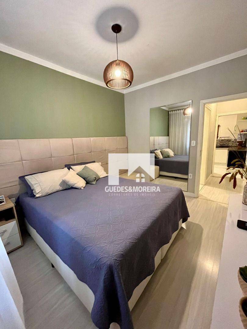 Casa à venda com 2 quartos, 128m² - Foto 9