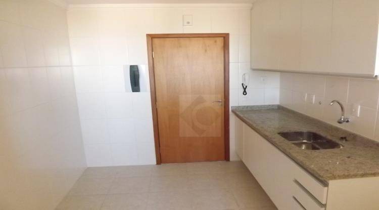 Apartamento à venda com 3 quartos, 89m² - Foto 29