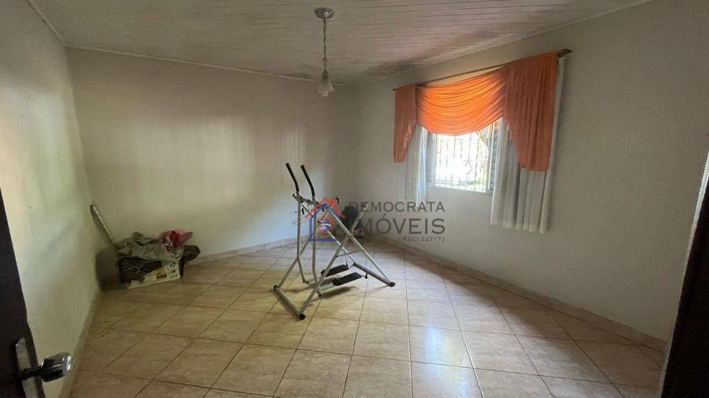 Casa à venda com 3 quartos, 160m² - Foto 6