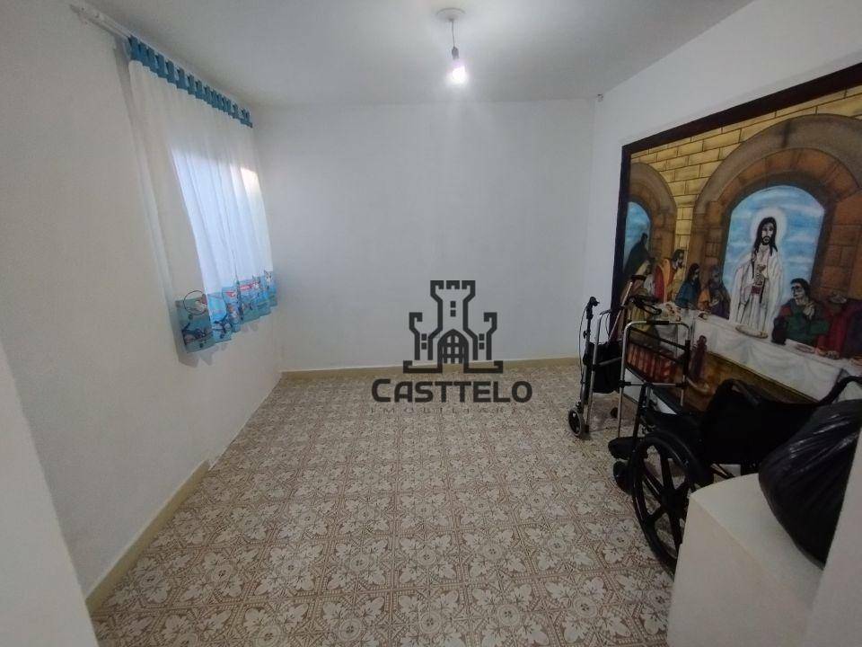 Casa à venda com 3 quartos, 190m² - Foto 12