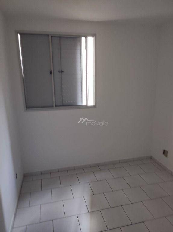 Apartamento à venda com 3 quartos, 60m² - Foto 12