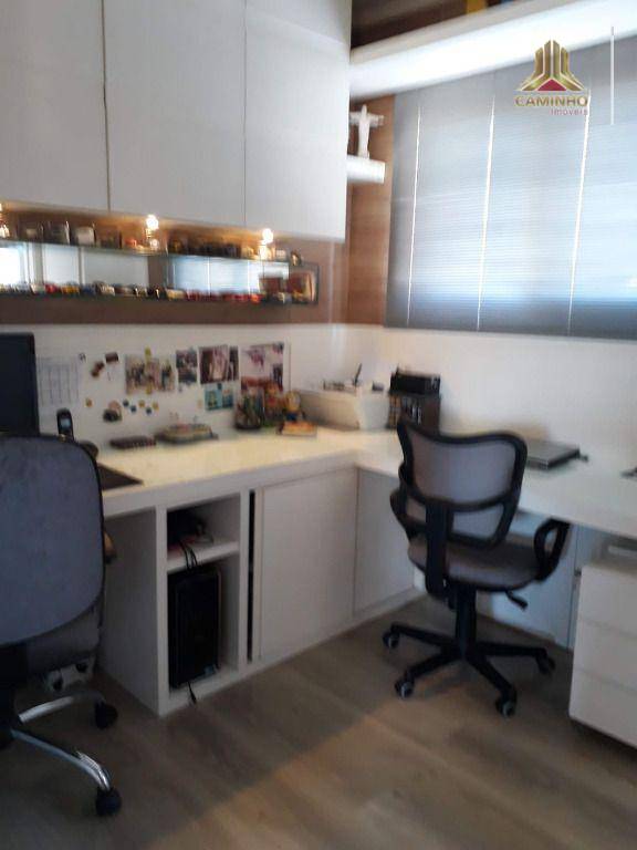 Apartamento à venda com 3 quartos, 141m² - Foto 27