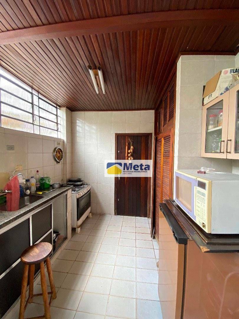 Casa de Condomínio à venda com 4 quartos, 348m² - Foto 11