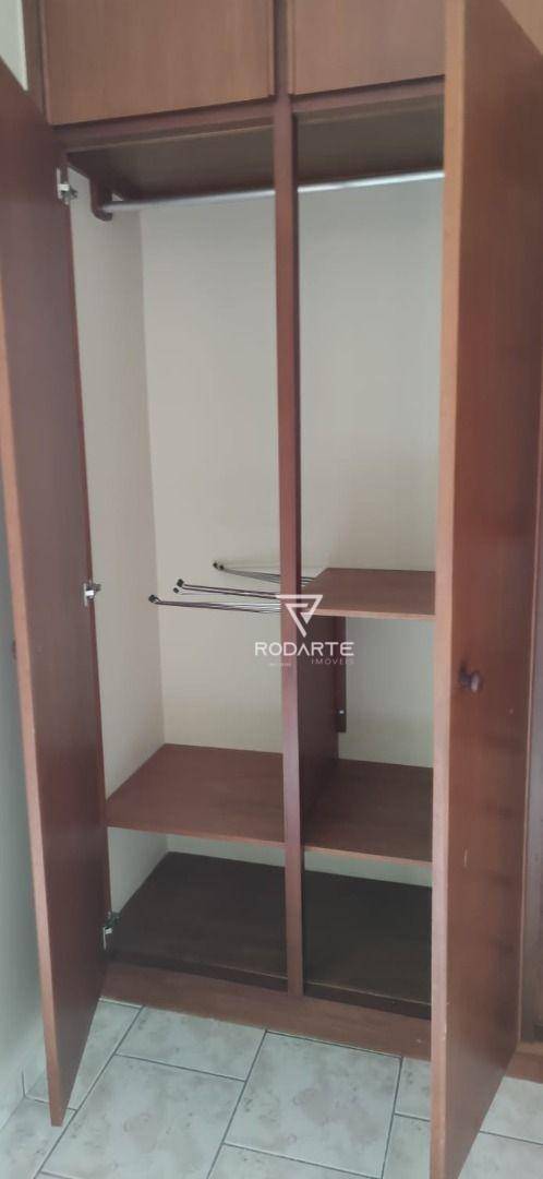 Apartamento para alugar com 2 quartos, 68m² - Foto 7