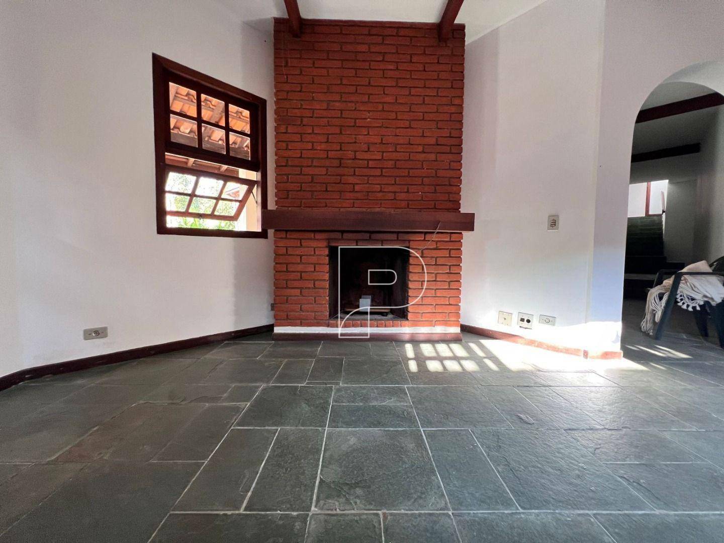 Casa de Condomínio à venda com 4 quartos, 570m² - Foto 5