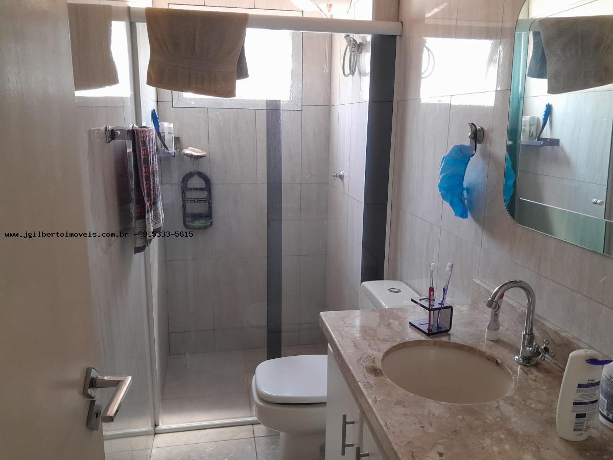 Apartamento à venda com 2 quartos, 68m² - Foto 14