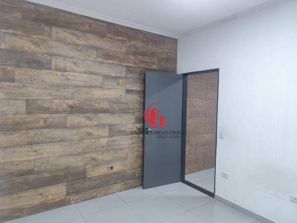 Casa para alugar com 2 quartos, 80m² - Foto 10