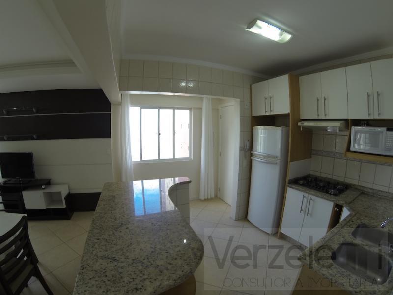 Apartamento à venda com 3 quartos, 127m² - Foto 28