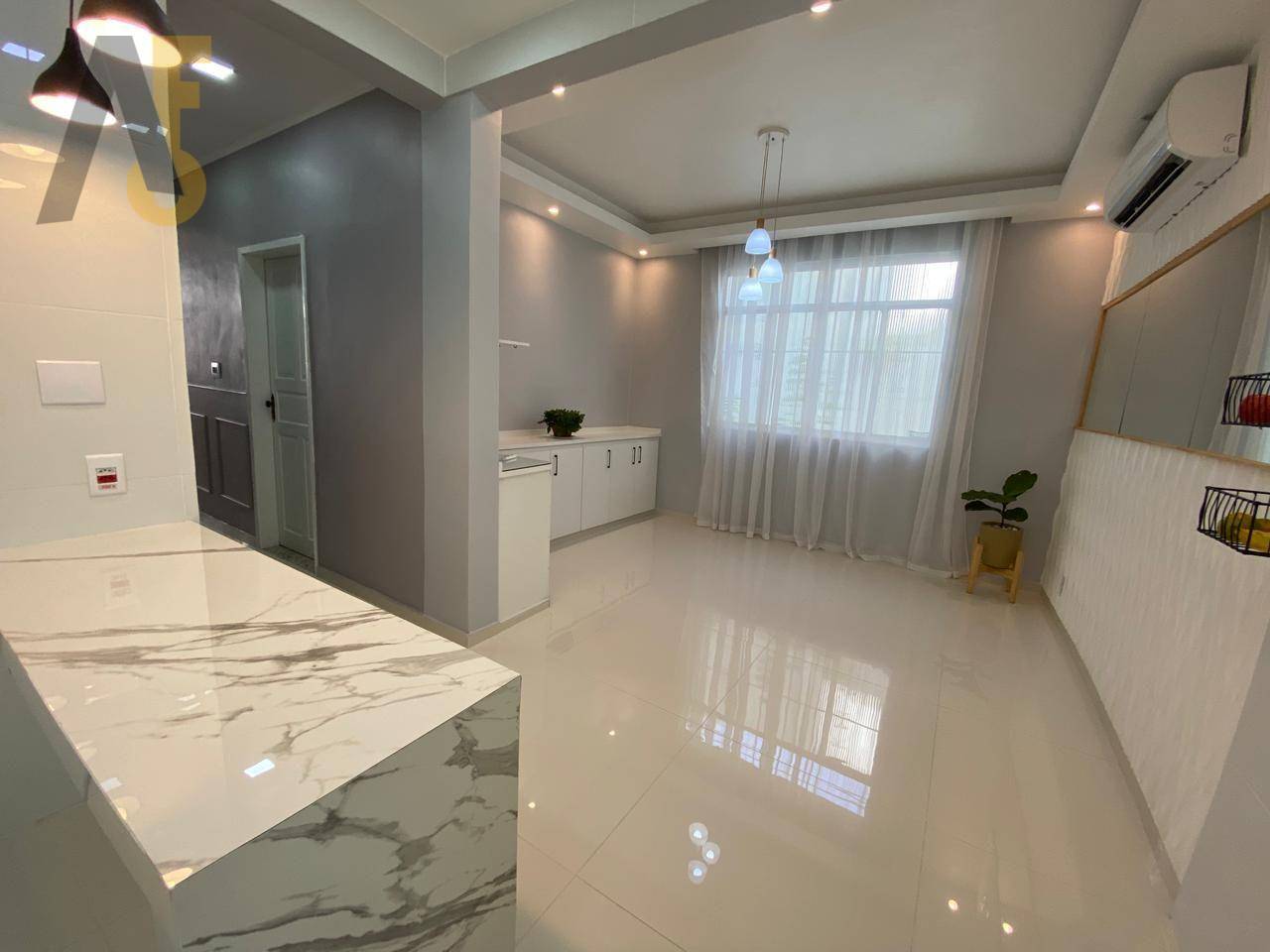 Casa de Condomínio à venda com 4 quartos, 200m² - Foto 18