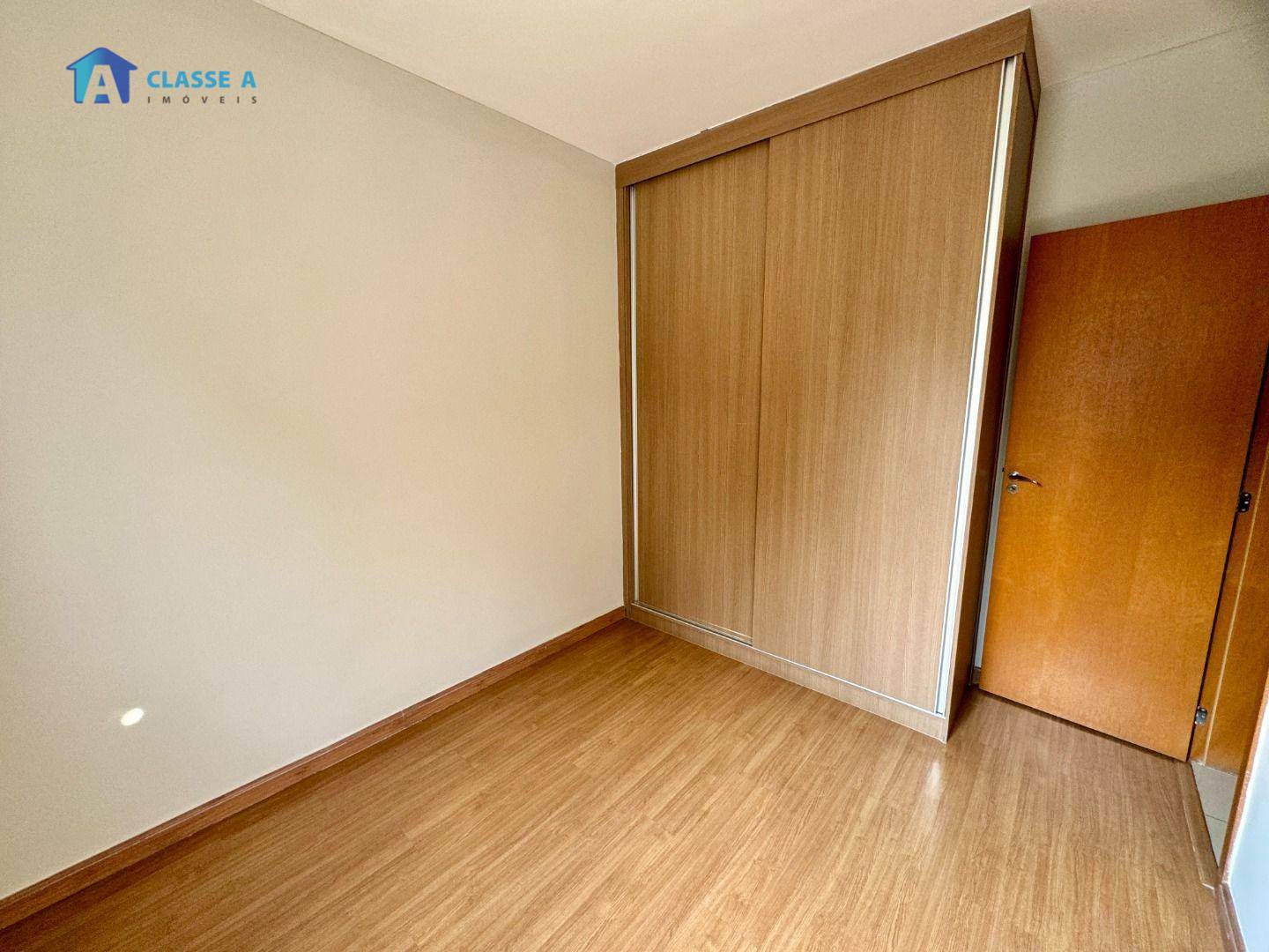 Apartamento à venda com 3 quartos, 90m² - Foto 11