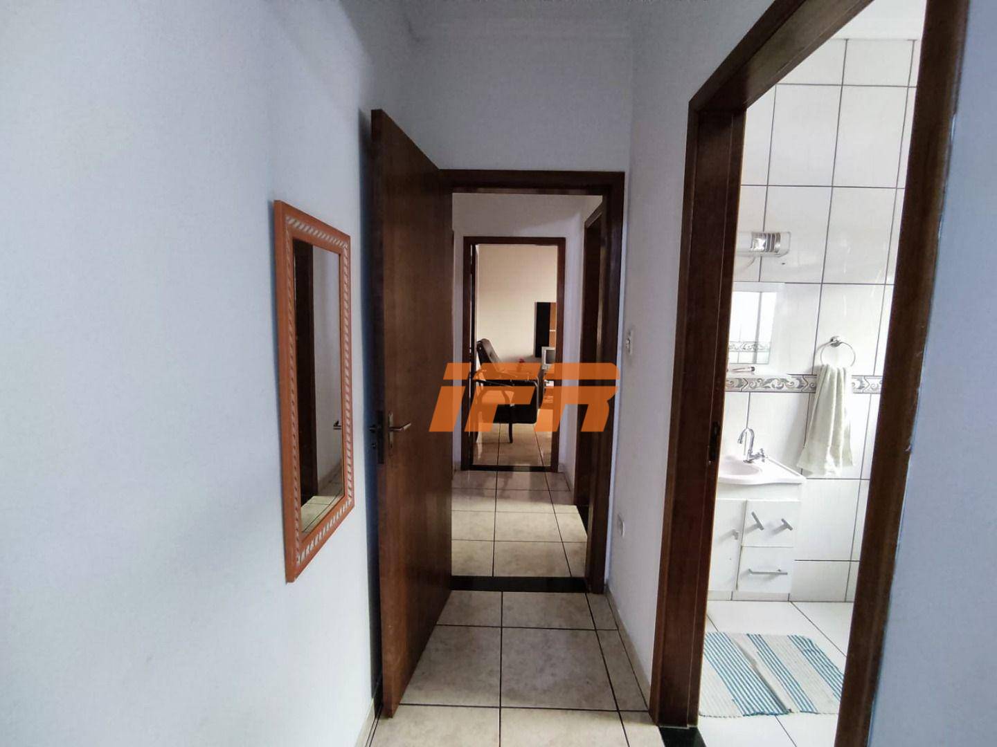 Sobrado à venda com 5 quartos, 269m² - Foto 32