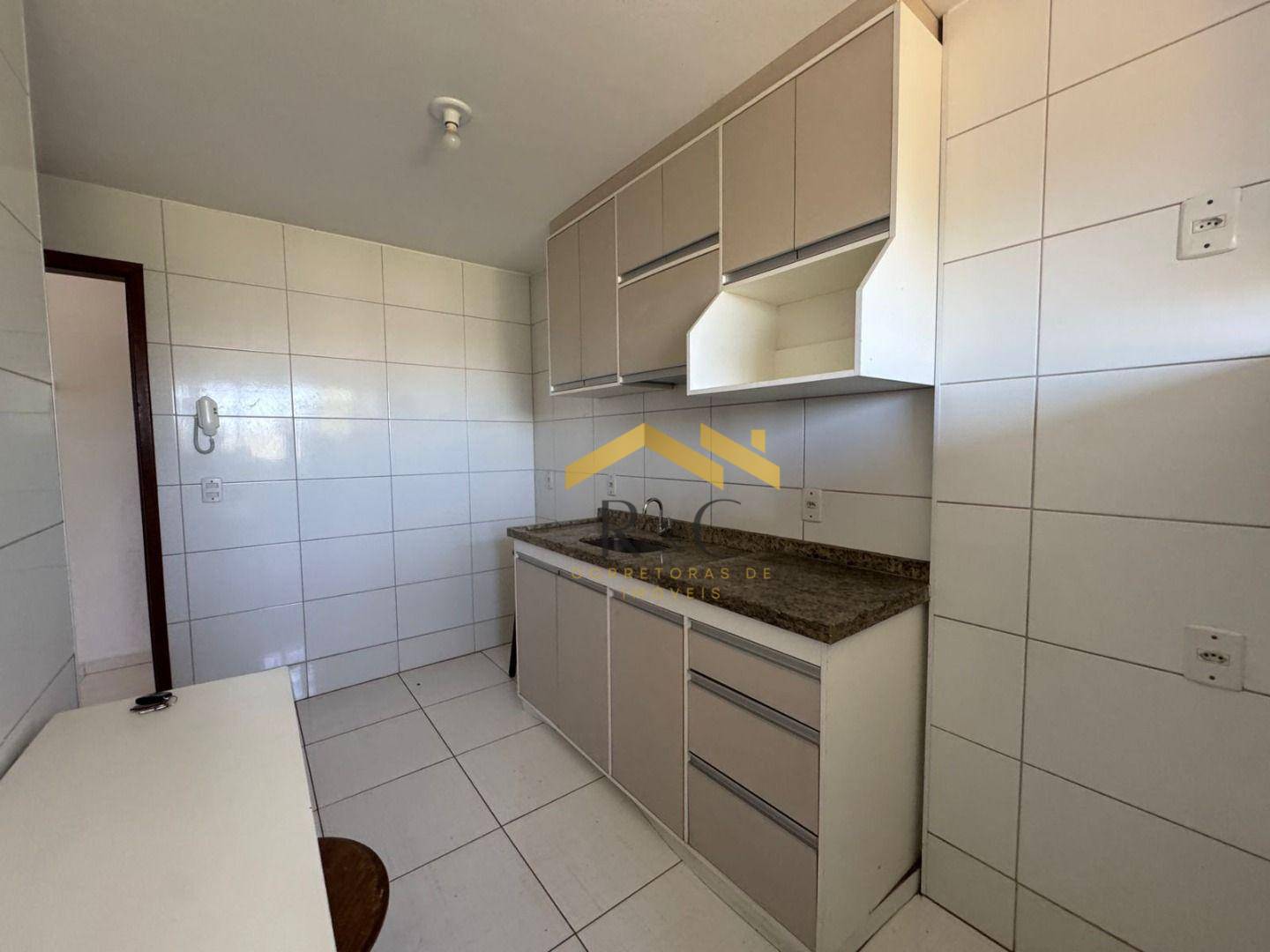 Apartamento à venda com 2 quartos, 85m² - Foto 19