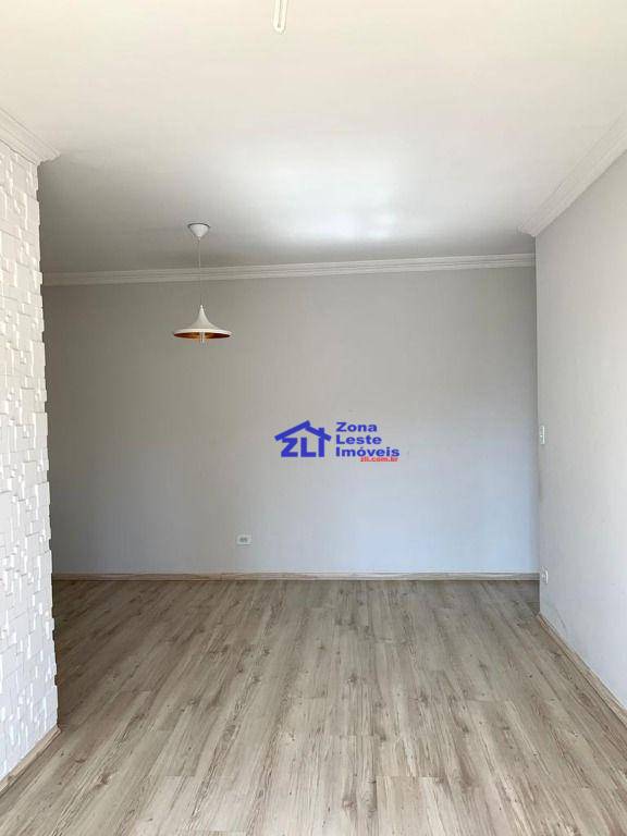 Apartamento à venda com 2 quartos, 60m² - Foto 1