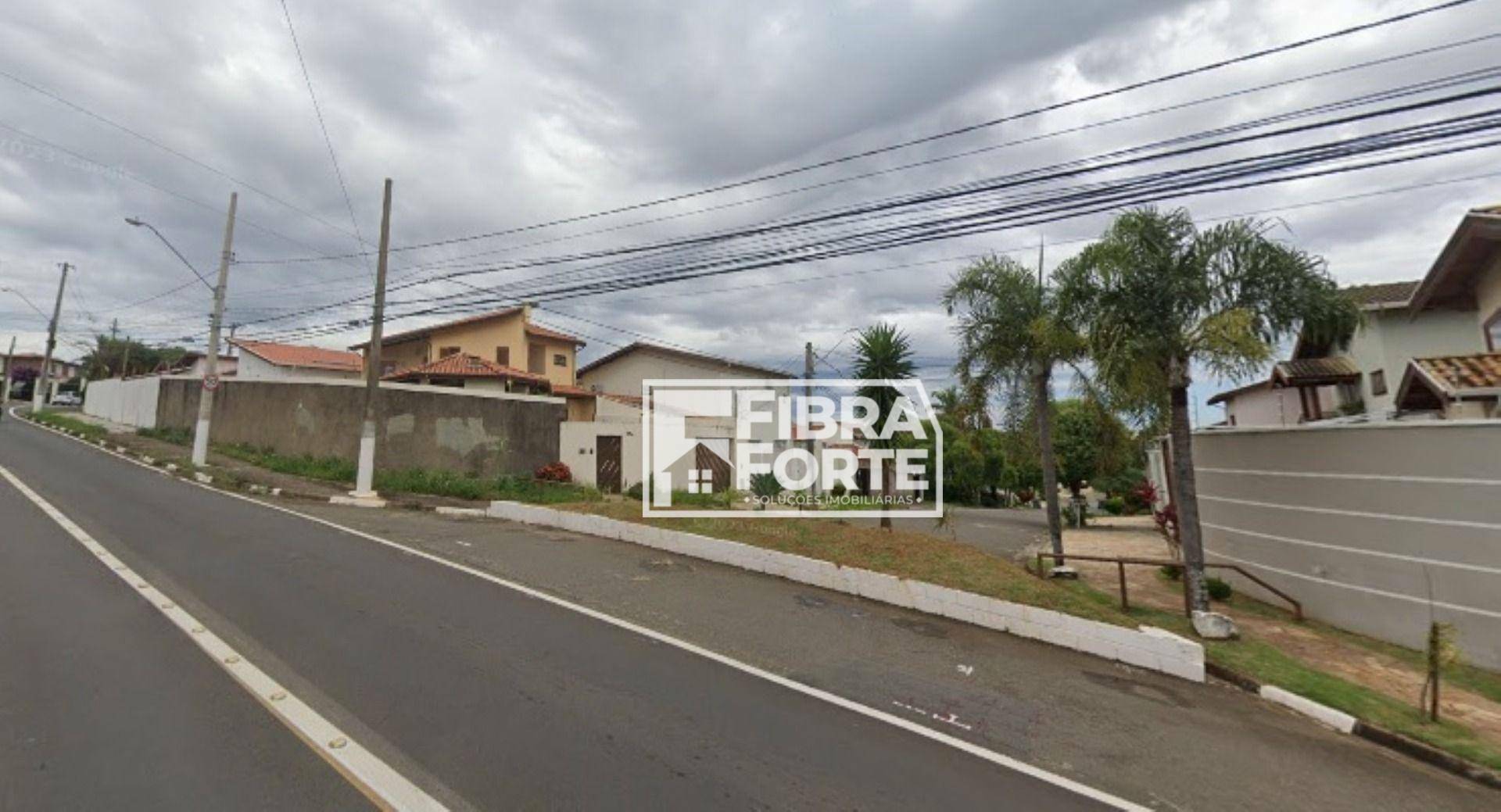 Casa de Condomínio à venda com 4 quartos, 288m² - Foto 2