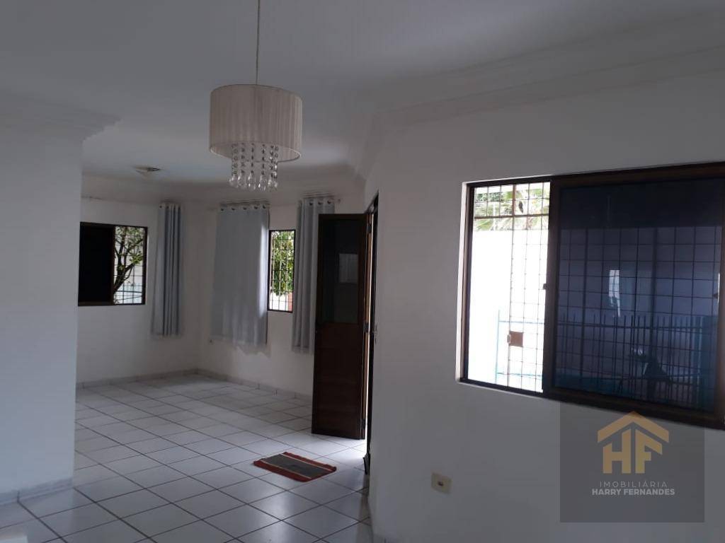 Casa à venda com 3 quartos, 109m² - Foto 3