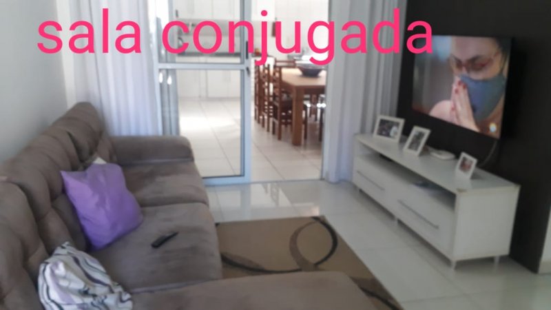 Casa de Condomínio à venda com 2 quartos, 56m² - Foto 1