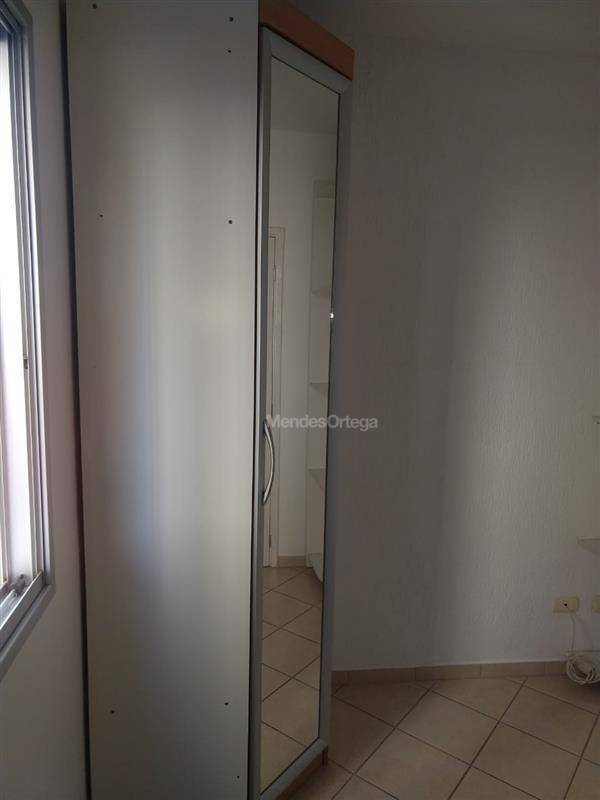 Apartamento para alugar com 2 quartos, 65m² - Foto 7