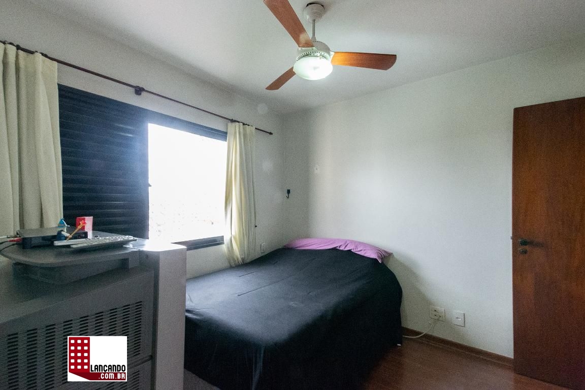 Apartamento à venda com 4 quartos, 160m² - Foto 7