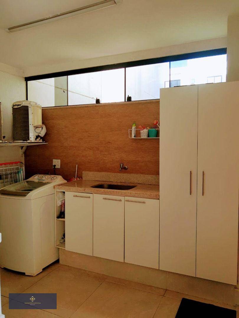 Apartamento à venda com 3 quartos, 169m² - Foto 10