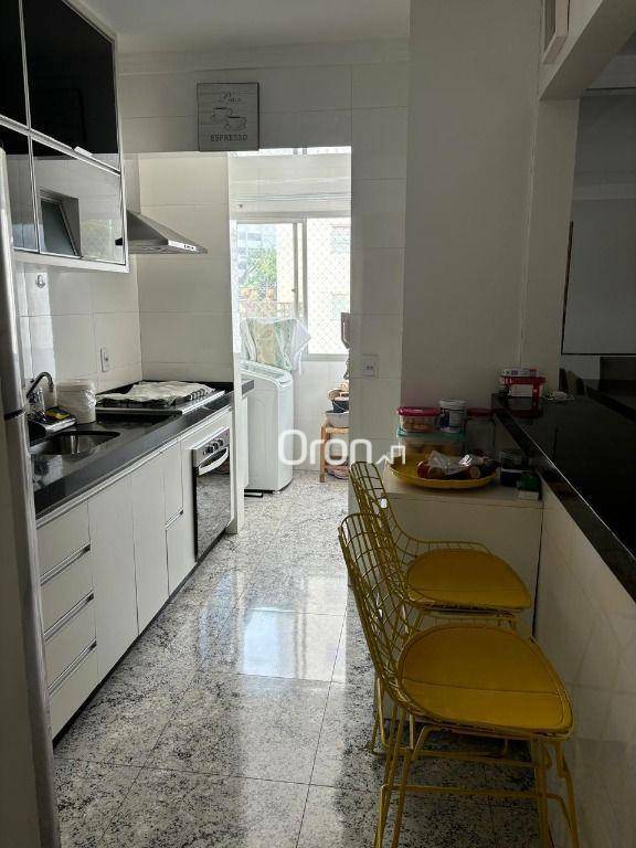 Apartamento à venda com 2 quartos, 64m² - Foto 3