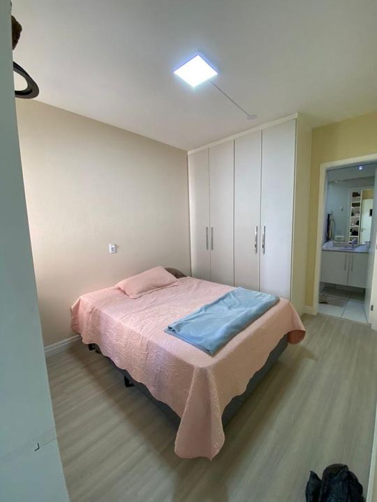 Apartamento à venda com 3 quartos, 150m² - Foto 3