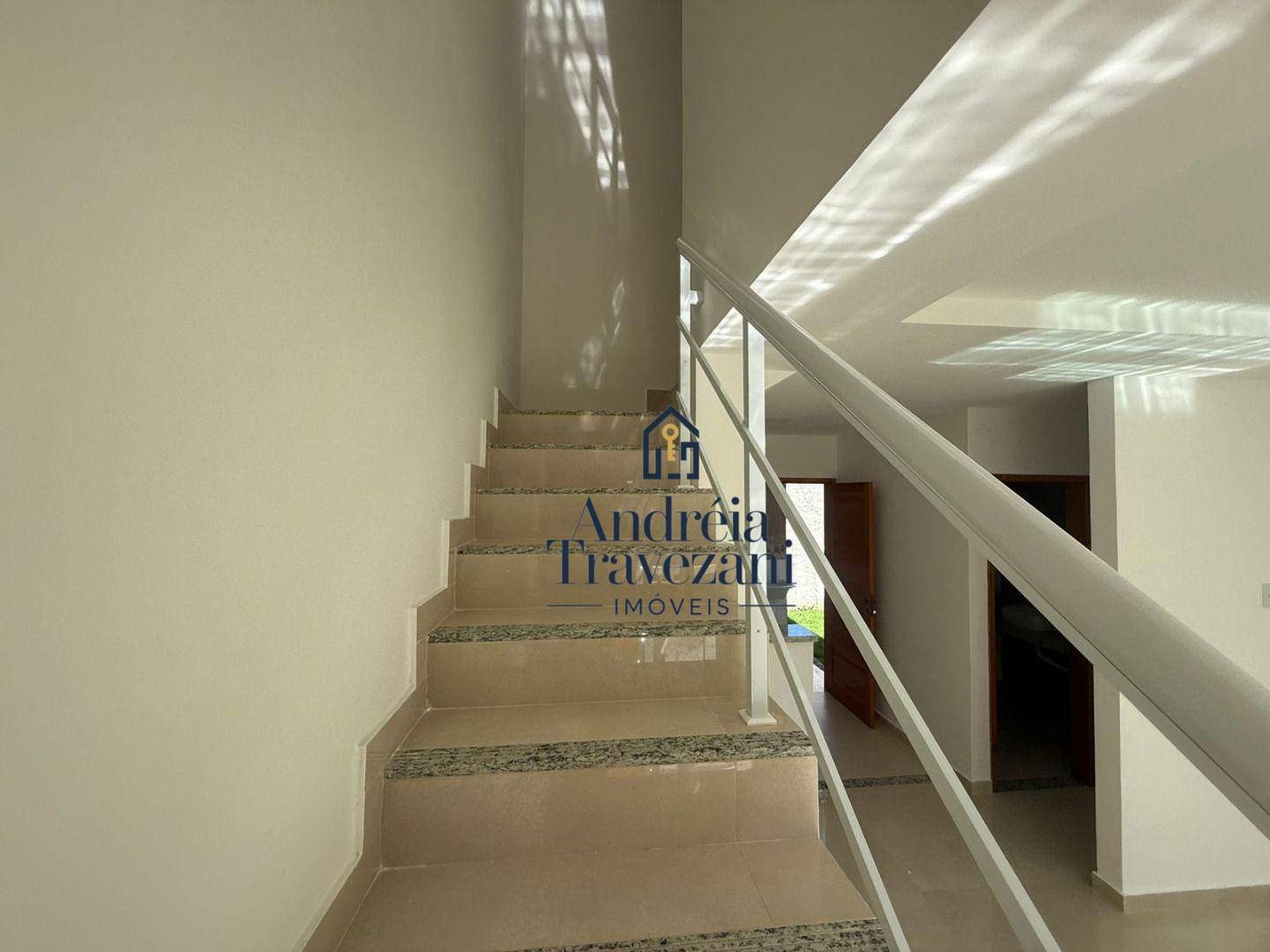 Casa à venda com 2 quartos, 85m² - Foto 12