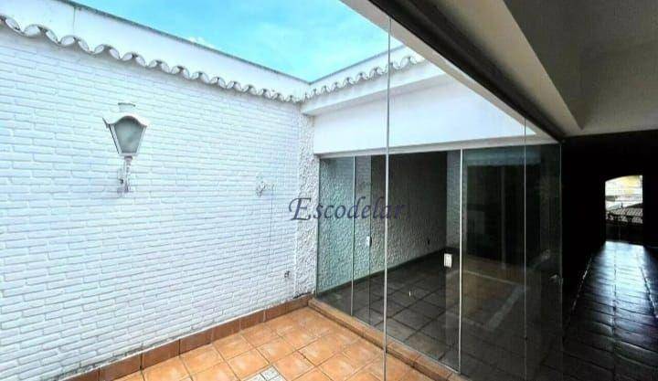 Casa à venda com 3 quartos, 250m² - Foto 2