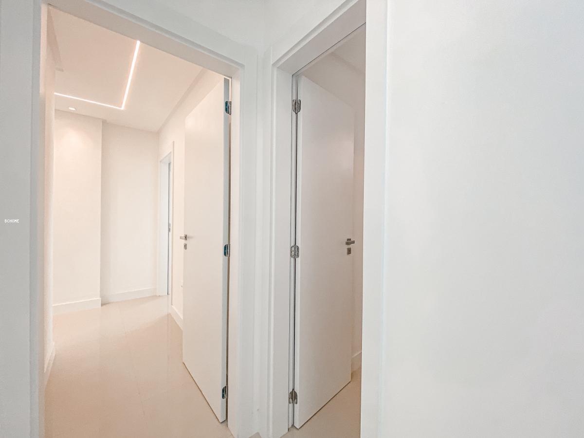 Apartamento à venda com 3 quartos, 170m² - Foto 16