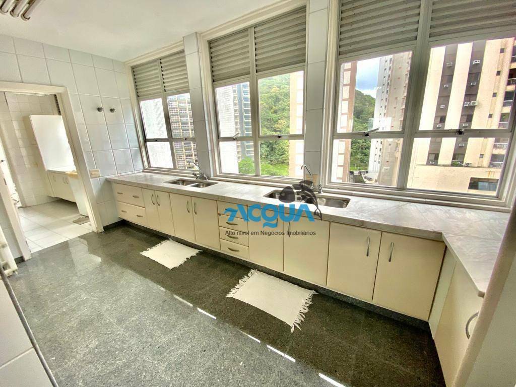 Apartamento à venda com 4 quartos, 315m² - Foto 11