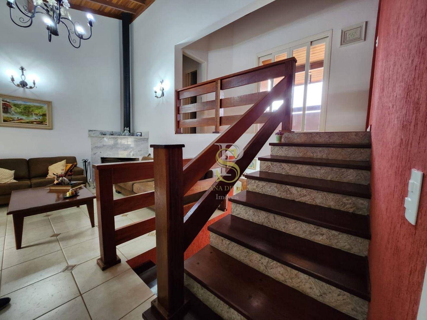 Chácara à venda com 5 quartos, 358m² - Foto 32