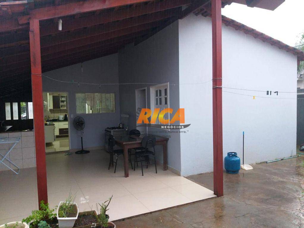 Casa de Condomínio à venda com 5 quartos, 290m² - Foto 17