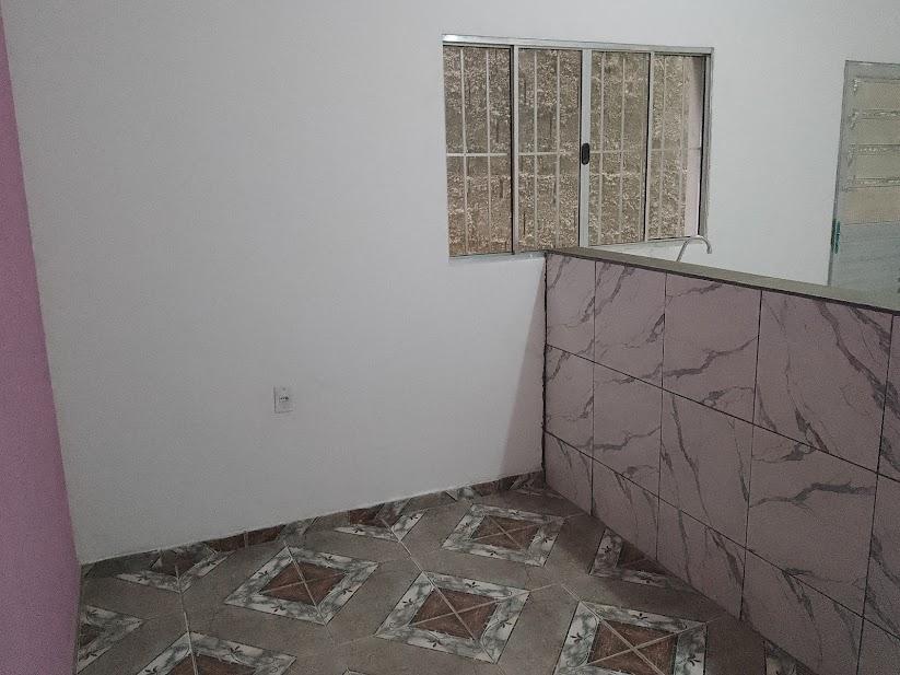 Casa para alugar com 1 quarto, 50m² - Foto 18
