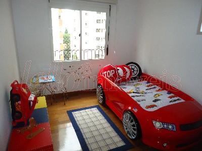 Apartamento para alugar com 2 quartos, 250m² - Foto 9